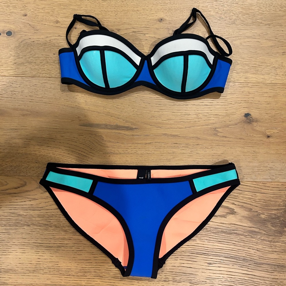 TRIANGL VINTAGE Colorblock Bikini Set